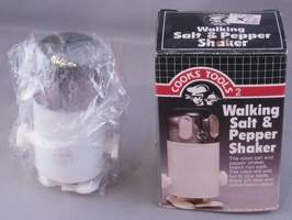 Salt & Pepper Robot